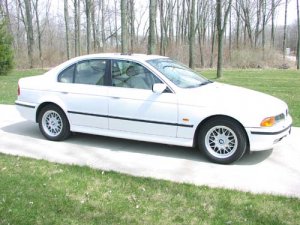 BMW 5 Series 528i Saloon E39