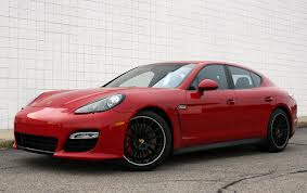 Porsche Panamera GTS 4.8 V8