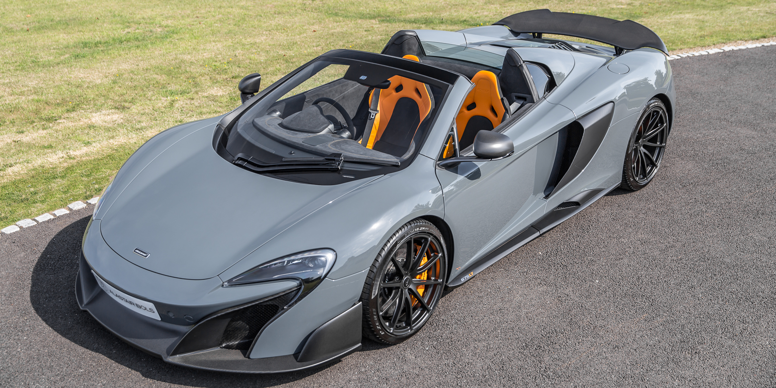 McLaren 675 LT Spider 4.0 V8 Twin Turbo - [2021] image