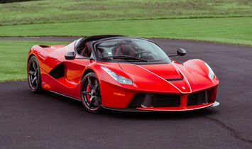 Ferrari LaFerrari Aperta 6.3 V12 - [2016] image