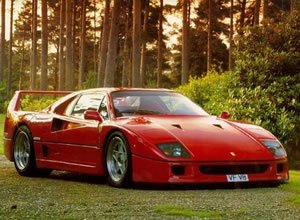 Video: Ferrari F40 goes 221mph