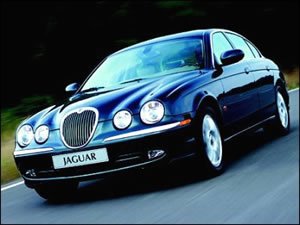 Jaguar S Type 4.2 V8 SE - [2002] image