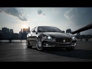 Maserati Quattroporte Sport GTS 4.7 V8