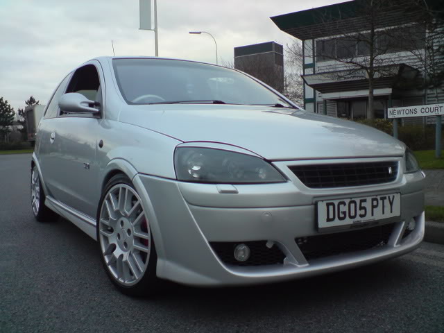 Vauxhall-Opel Corsa 1.8 GSi