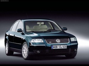 Volkswagen-VW Passat 4.0 W8 4Motion